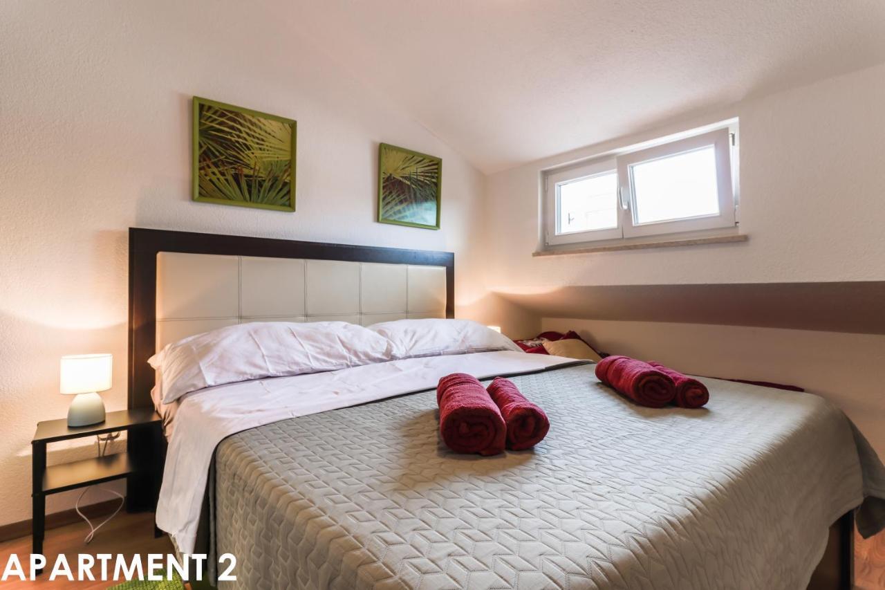 Maestral Apartments Vrsar Buitenkant foto